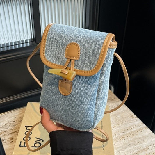 Sac mobile en denim vertical pour femmes, sac bandoulière avec bouton en corne